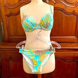 bikini size 10